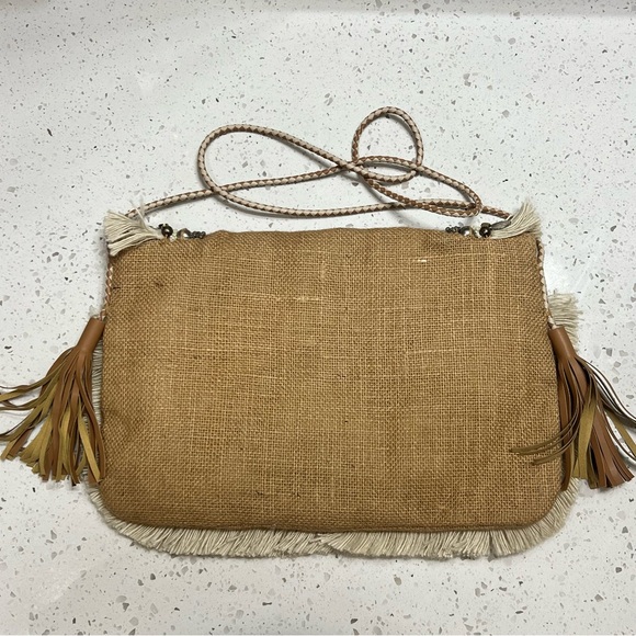 Revolve SHASHI Leela Clutch in Natural - Picture 4 of 7